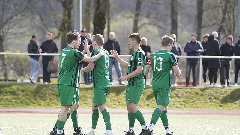 Gut gemacht: Der TSV Neukenroth hat am vergangenen Spieltag den TSV M&ouml;nchr&ouml;den II auf sehr effektive Weise besiegt.