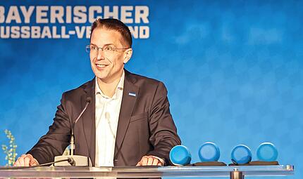 Christoph Kern wurde beim BFV-Verbandstag im Amt des Pr&auml;sidenten best&auml;tigt.
