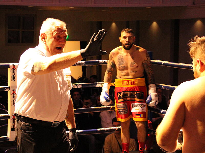 Die besten Bilder von den Profik&auml;mpfen bei der 3. Kulmbacher Fightnight