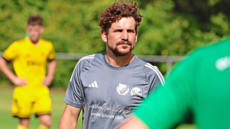 Spieler der SpVgg Effeltrich Die SpVgg Effeltrich und ihr Trainer Lutz Reinhold bekommen es am Samstag in der Kreisklasse 2 ER/PEG mit dem SV Gloria Weilersbach zu tun.
