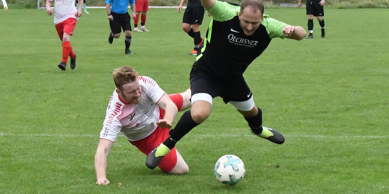 Überraschung im Derby TSVgg Hausen schlägt Winkels