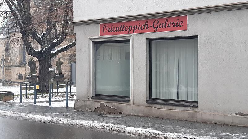 Die Fläche der ehemaligen Orientteppich‑Galerie ist seit Langem ungenutzt. Die Fläche der ehemaligen Orientteppich‑Galerie ist seit Langem ungenutzt.