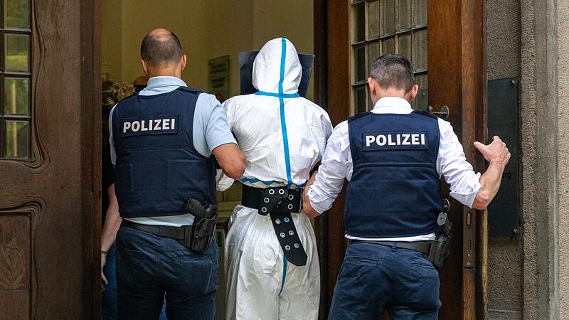 T&ouml;dliche Messerattacke in Bankfiliale