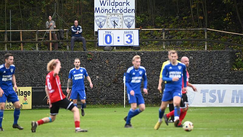 Zum Schluss stand es 0:5 damals am 19. Oktober f&uuml;r die G&auml;ste aus Schweinfurt im M&ouml;nchr&ouml;dener Wildpark. Das Hinspiel ging f&uuml;r die &bdquo;M&ouml;nche&ldquo; sehr in die Hose, f&uuml;r diese krasse Niederlage wollen sie sich nun beim Spiel ausw&auml;rts gegen die FT Schweinfur...