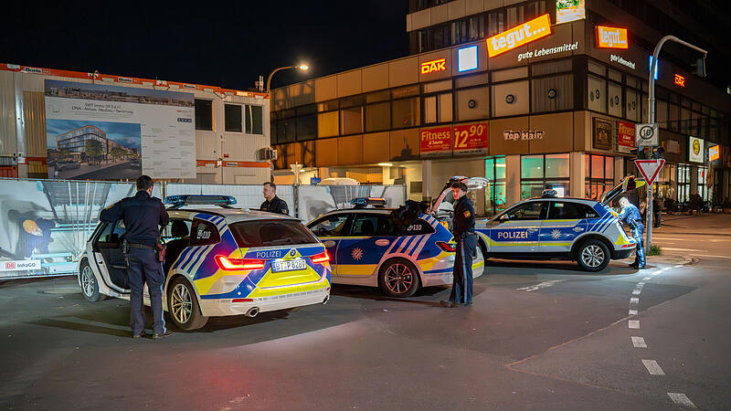 Eine Luftdruckpistole als Accessoire: Was f&uuml;r einen 16-J&auml;hrigen, der die Waffe offen im Zug bei sich trug, spa&szlig;ig war, bewerteten die alarmierten Beamten deutlich weniger humorvoll.