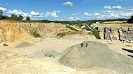 Der Steinbruch Bärnreuther-Deuerlein in Gräfenberg soll verfüllt werden. Es gibt Sorgen in der Bevölkerung wegen des Materials.