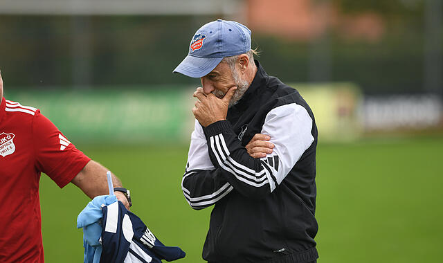 Schwere Zeiten für die DJK Dampfach und Trainer Oliver Kröner