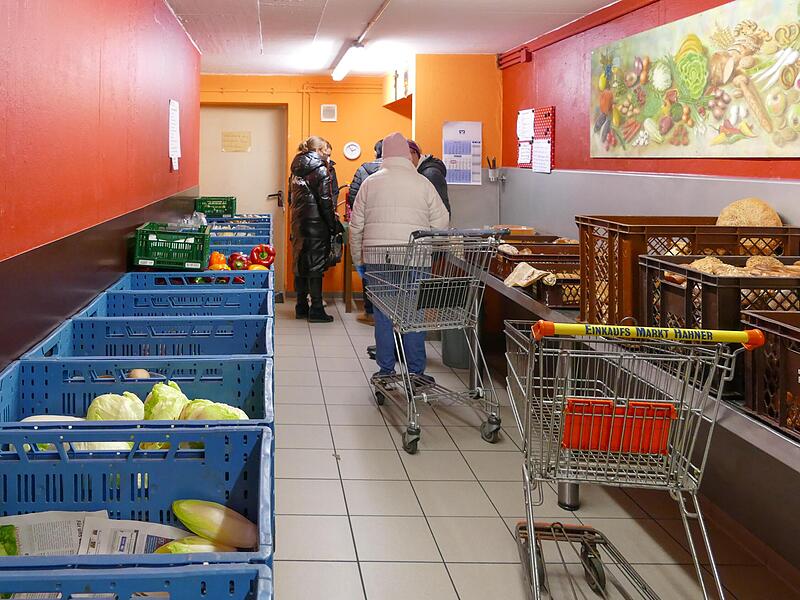 Das Warenangebot in den R&auml;umen der Tafel ist deutlich reduziert.