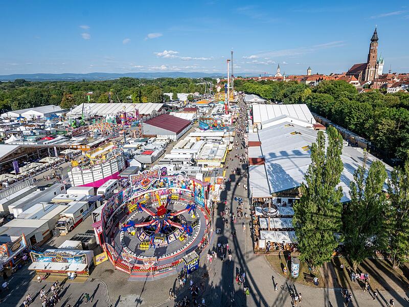 Start des G&auml;ubodenvolksfests