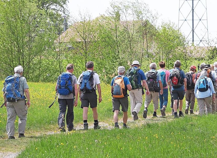 Auch Wanderungen mit an Demenz erkrankten Menschen werden mittlerweile angeboten.