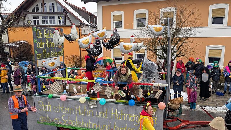 Einmal im Jahr verwandelt sich Geisfeld im Landkreis Bamberg in eine echte Hochburg f&uuml;r Faschingsliebhaber. Auch 2026 trieb es wieder zahlreiche Narren auf die Stra&szlig;e.