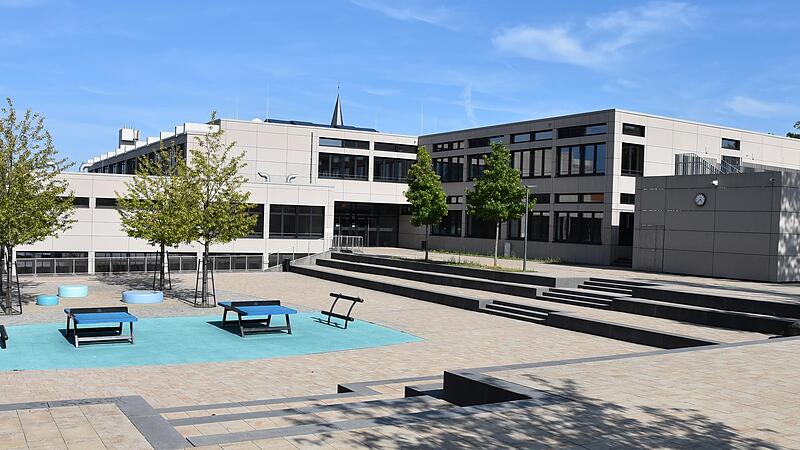 Seit dem vergangenen Schuljahr ist die Dreiberg-Schule in Knetzgau Multiplikatorenschule für das Projekt „LemaS – Leistung macht Schule“ und trägt somit den Wissensbereich weiter.