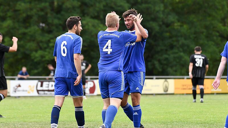 Ein Tor von Florian Pech genügte dem TSV Pfarrweisach im Heimspiel gegen Mönchröden/Rödental nicht, um den ersten Dreier in dieser Saison einzutüten. Ein Tor von Florian Pech genügte dem TSV Pfarrweisach im Heimspiel gegen Mönchröden/Rödental nicht, um den ersten Dreier in dieser Saison einzutüten.