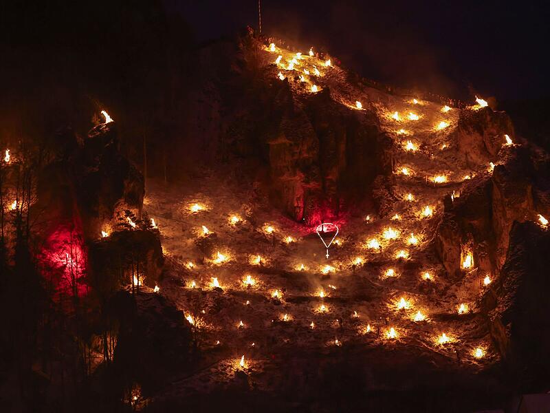 Lichterfest zum Abschluss des Festes &laquo;Ewige Anbetung&raquo;