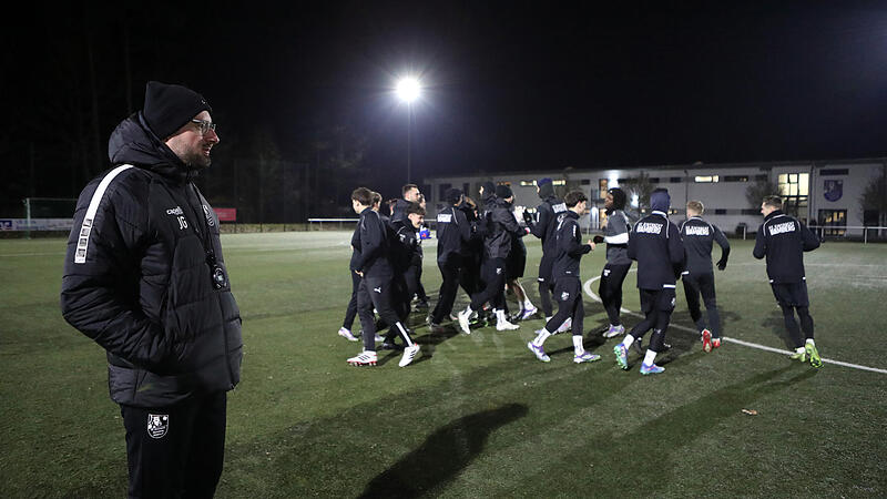 FC Eintracht Bamberg: Jan Gernlein spricht vor Rückrundenstart Jan Gernlein ist guter Dinge: Der FC Eintracht Bamberg startet am Samstag daheim in den Endspurt um den Aufstieg in die Regionalliga Bayern.