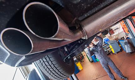 Eine Autowerkstatt in Deutschland. (Symbolbild)