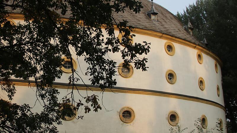 Der Landkreis hat Interesse an einem Kauf des denkmalgesch&uuml;tzten Rundbaus Nassangers bekundet und Mittel daf&uuml;r im Haushalt eingeplant.