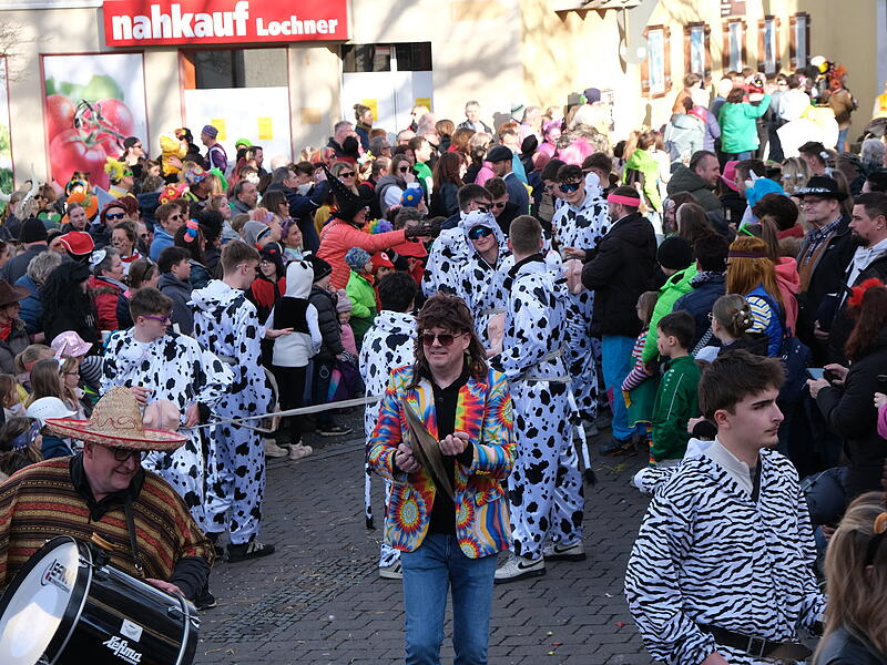 Faschingsumzug Kirchehrenbach 2025Faschingsumzug Kirchehrenbach 2025 Faschingsumzug Kirchehrenbach 2025Faschingsumzug Kirchehrenbach 2025
