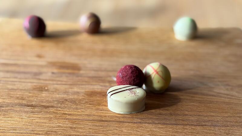 Auf Pralinen im Wert von über 1000 Euro haben es Diebe Anfang der Woche in Ebermannstadt abgesehen.Forchheim & Fränkische Schweiz Auf Pralinen im Wert von über 1000 Euro haben es Diebe Anfang der Woche in Ebermannstadt abgesehen.