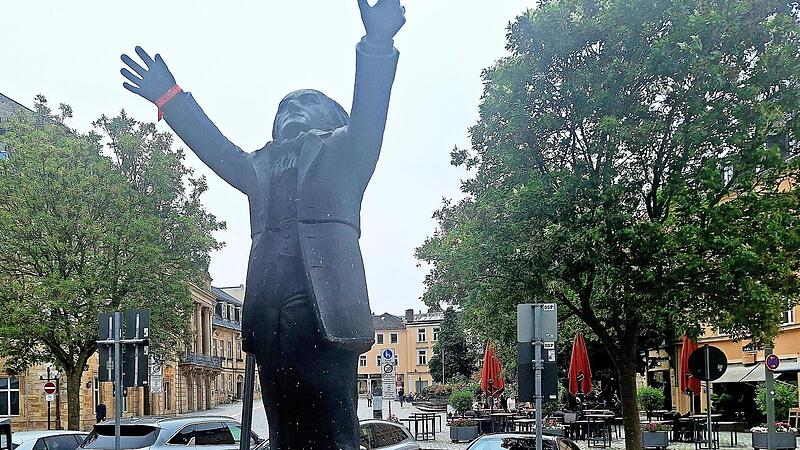Der Walk of Wagner würdigt den berühmten Komponisten. Der Walk of Wagner würdigt den berühmten Komponisten.