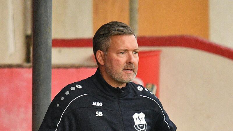 Stefan Bergmann bleibt ein weiteres Jahr Trainer beim TSV Gestungshausen.