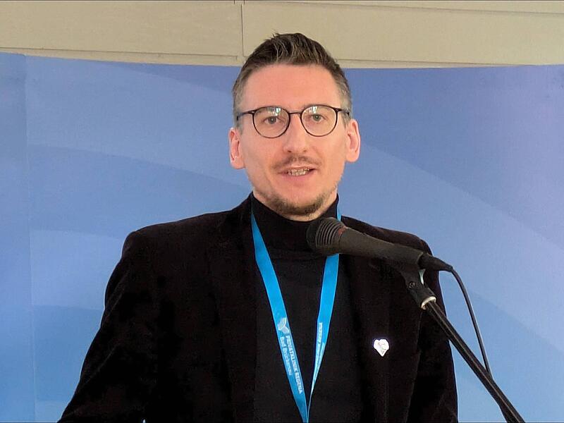 Bürgermeister Jan Marberg sprach über die gesellschaftliche Bedeutung der Privatklinik Regena. Bürgermeister Jan Marberg sprach über die gesellschaftliche Bedeutung der Privatklinik Regena.