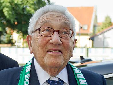 Ein Weltbürger, der Weltgeschichte schrieb und im Herzen doch immer Franke blieb: Henry Kissinger in Fürth.