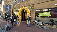 Viel Andrang bei der Eröffnung des neuen Denns Biomarkt in der Langen Straße in Bamberg. Viel Andrang bei der Eröffnung des neuen Denns Biomarkt in der Langen Straße in Bamberg.