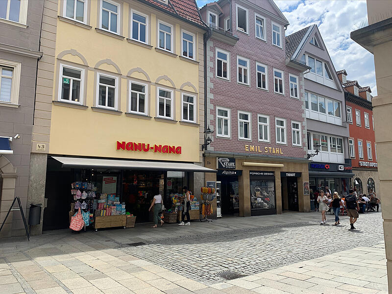 Derzeit befindet sich die Filiale von "Nanu-Nana" noch in der Spitalgasse 28 in Coburg.Samba-Festival 2022 in Coburg