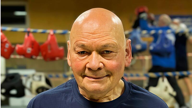 Siegfried Rostek gibt immer noch Boxunterricht.