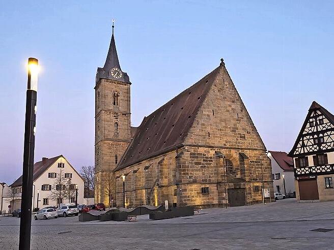 Die Kirche St. Kilian in Hallstadt.