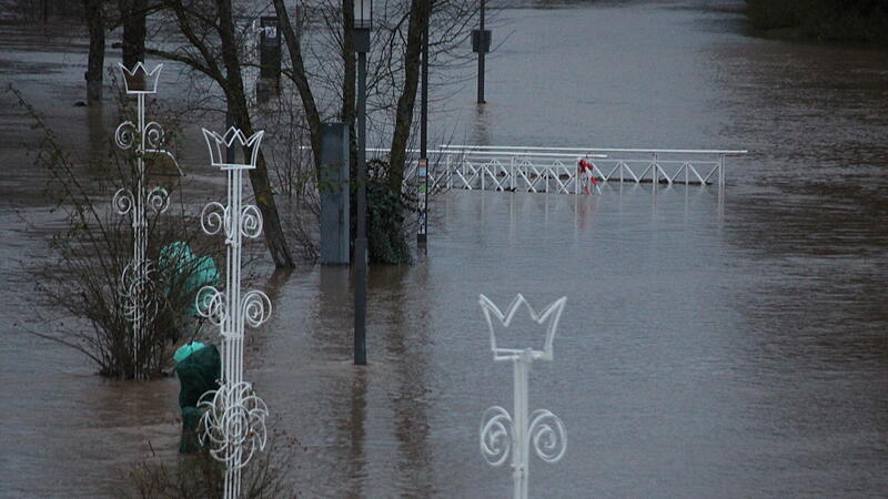 Der Bad Kissinger Rosengarten unter Wasser