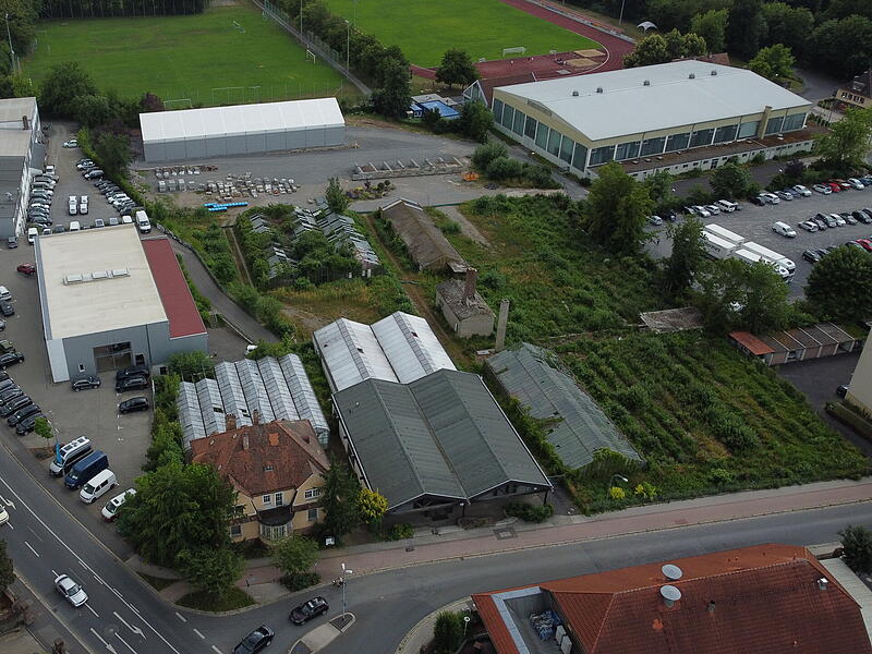 Das Areal der ehemaligen Gärtnerei Zaak in Bad Kissingen Das Areal der ehemaligen Gärtnerei Zaak in Bad Kissingen. Hier soll ein Lebensmittelmarkt entstehen.