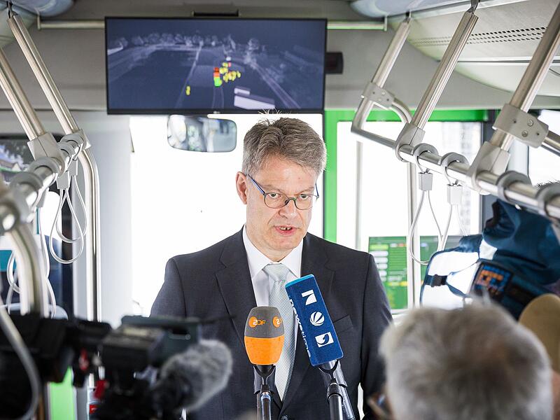 Start des ersten autonomen Linienbusses in Burgdorf
