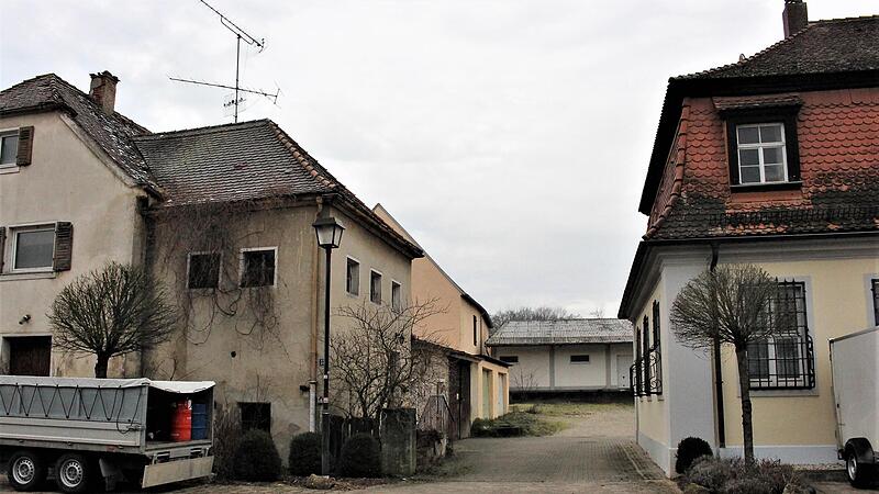 Gesundheitspolitisch ist Pommersfelden mit dem ehemaligen Raiffeisengebäude bald gut versorgt. Gesundheitspolitisch ist Pommersfelden mit dem ehemaligen Raiffeisengebäude bald gut versorgt.