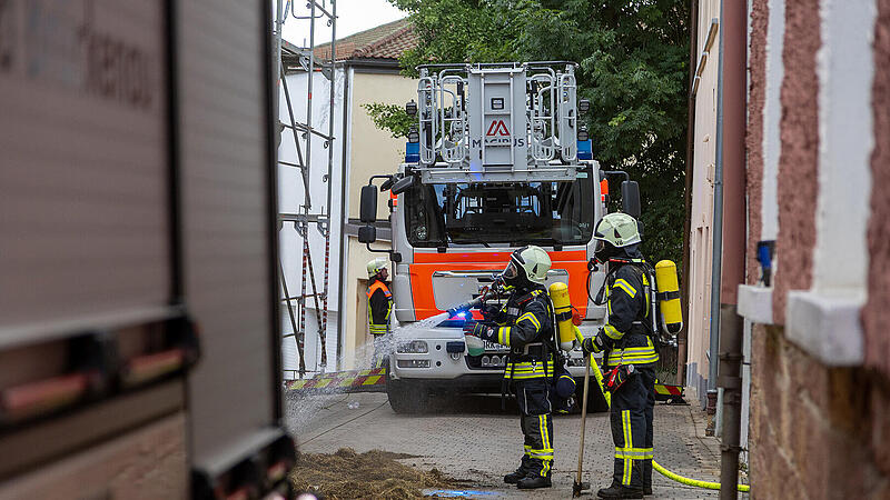 Großalarm in Bad Brückenau: Feuerwehr zu Scheunenbrand alarmiert Großalarm in Bad Brückenau: Feuerwehr zu Scheunenbrand alarmiert