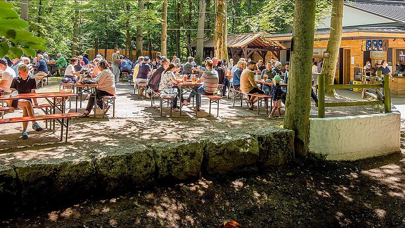 Der Felsenkeller &bdquo;Zum L&ouml;wenbr&auml;u&ldquo; in Neuhaus.