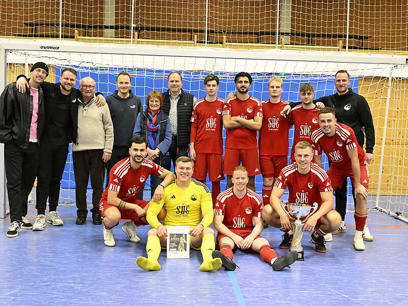 Das siegreiche Team beim Finori-Hallenmasters in Ebersdorf: der FC Coburg.