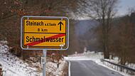 Die Absperrungen sind bald wieder da: Die Straße zwischen Schmalwasser und Steinach wird ab 12. März saniert.