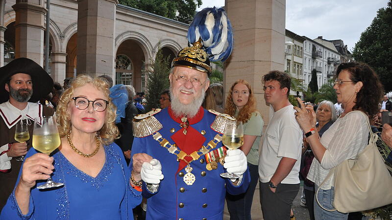 Rakoczy 2024: Polonaise am Samstagabend mit Prinzregent Luitpold von BayernRakoczy-Fest 2024: Samstag_2024 Rakoczy 2024: Polonaise am Samstagabend mit den historischen Persönlichkeiten, hier Prinzregent Luitpold von Bayern.