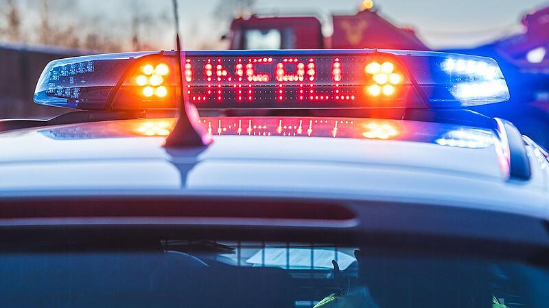 Autos kollidieren bei Neustadt - zwei Schwerverletzte Autos kollidieren bei Neustadt - zwei Schwerverletzte
