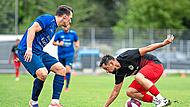 Der ATSV Forchheim (schwarze Trikots) hatte mit 2:4 gegen Hallerndorf das Nachsehen. Andreas KluppForchheim & Fränkische Schweiz Der ATSV Forchheim (schwarze Trikots) hatte mit 2:4 gegen Hallerndorf das Nachsehen. Andreas KluppForchheim & Fränkische Schweiz