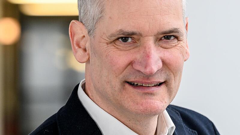 Dr. Thomas Zwick von der Uni W&uuml;rzburg erkl&auml;rt, wie die Pandemie unsere Arbeit ver&auml;ndert hat.