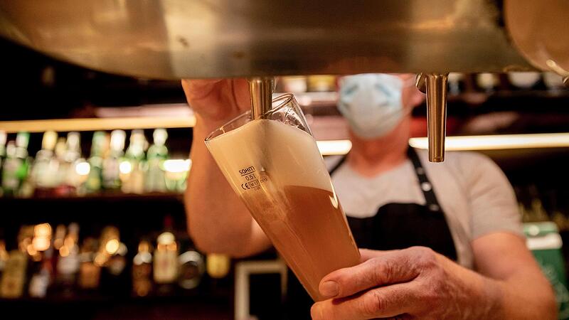 Silvester wird f&uuml;r die Gastwirte trotz der Corona-Einschr&auml;nkungen ein langer Arbeitstag.