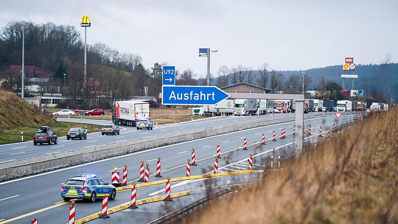 Autobahn 3 für Bauarbeiten gesperrt Autobahn 3 für Bauarbeiten gesperrt