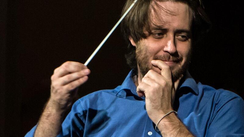 Coburgs Generalmusikdirektor Daniel Carter hat für das nächste Sinfoniekonzert auch ein Werk von Herzog Ernst II auf das Programm gesetzt. Coburgs Generalmusikdirektor Daniel Carter hat für das nächste Sinfoniekonzert auch ein Werk von Herzog Ernst II auf das Programm gesetzt.