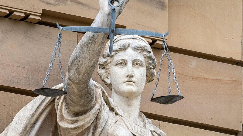 Der Prozess gegen einen Mann aus dem Landkreis Lichtenfels verlief glimpfllich, obwohl es um  kinderpornografische Bilder ging.