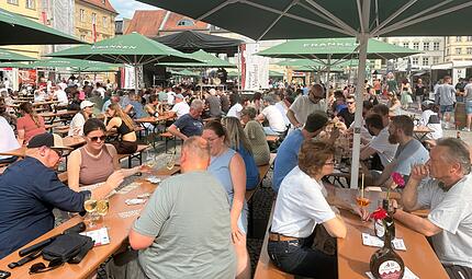 Das 15. Bamberger Weinfest in der Innenstadt kam gut an.