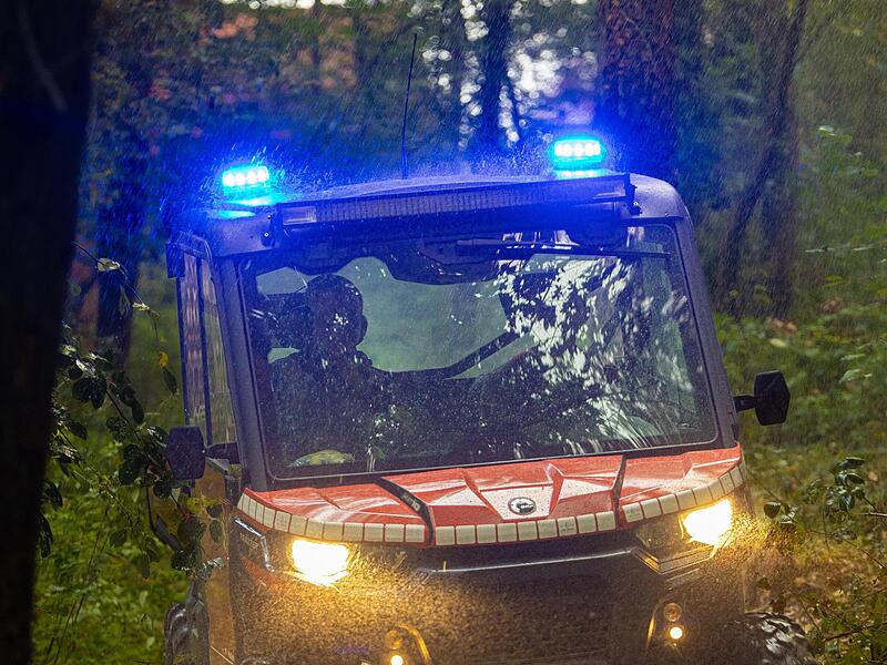Waldbrand bei HauptendorfDie schönsten Impressionen der 24-Stunden-Übung der Feuerwehr Herzogenaurach Waldbrand bei Hauptendorf