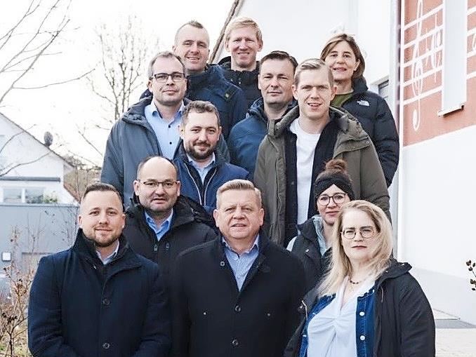 Die CSU-Kandidaten wollen Verantwortung übernehmen. Otto Werner (vorne M.) ist der Bürgermeisterkandidat. Die CSU-Kandidaten wollen Verantwortung übernehmen. Otto Werner (vorne M.) ist der Bürgermeisterkandidat.